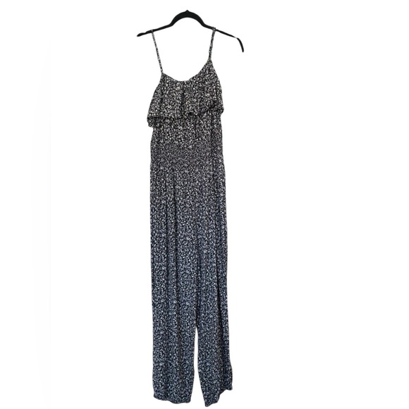 NWT American Eagle Black White Floral Print Ruffle Jumpsuit Elastic Waist XL - Picture 1 of 5